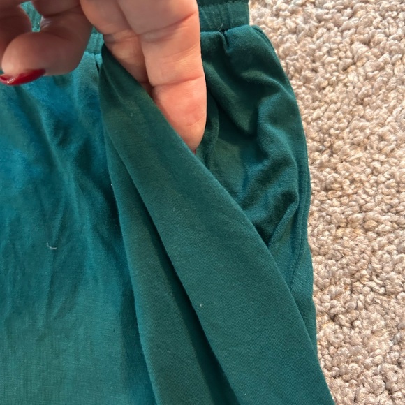 Elegant Teal Pajama Set with White Accents - Picture 5 of 7